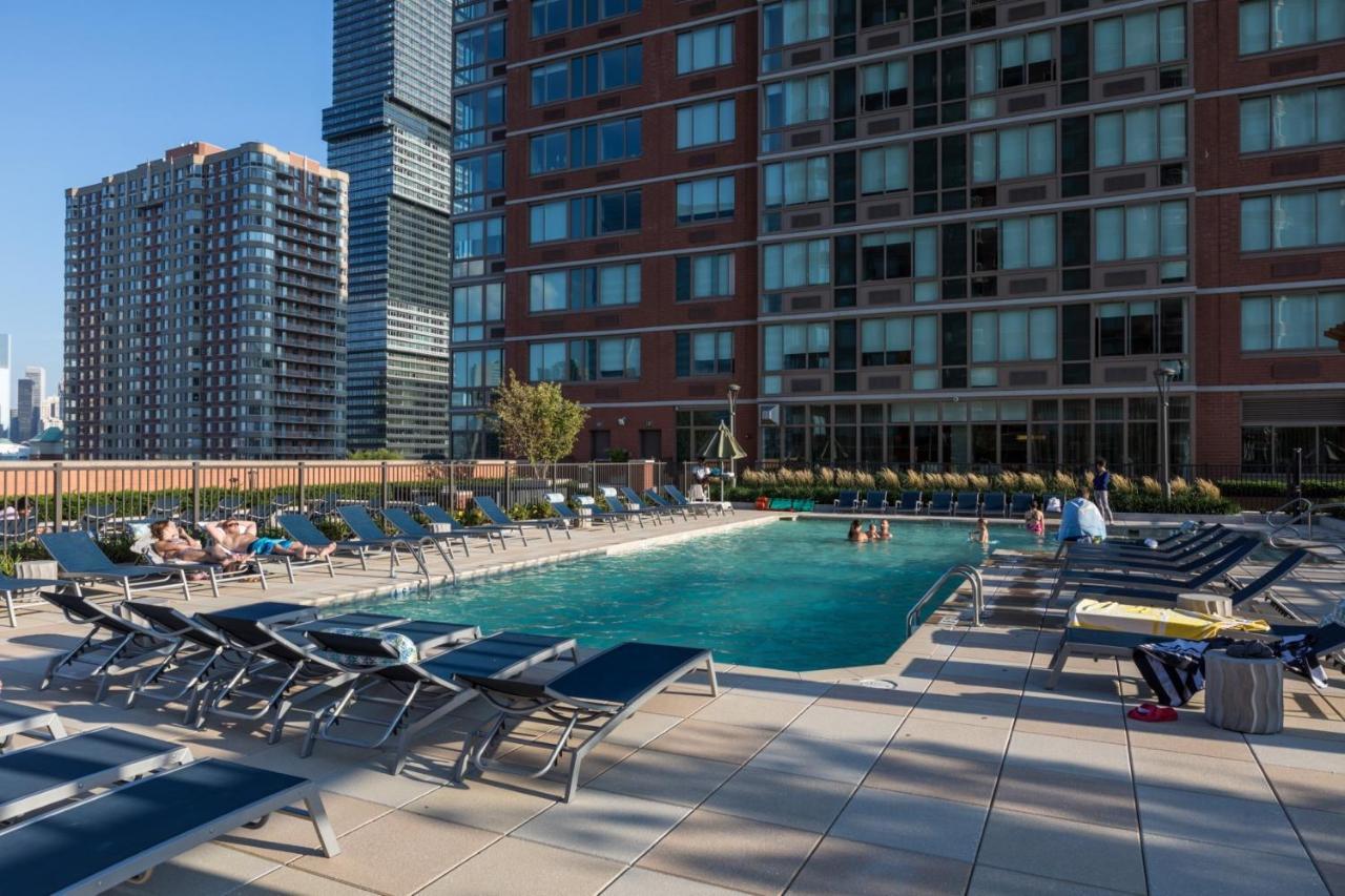 Global Luxury Suites At Jersey City Waterfront Eksteriør billede