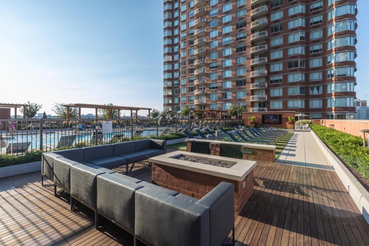 Global Luxury Suites At Jersey City Waterfront Eksteriør billede